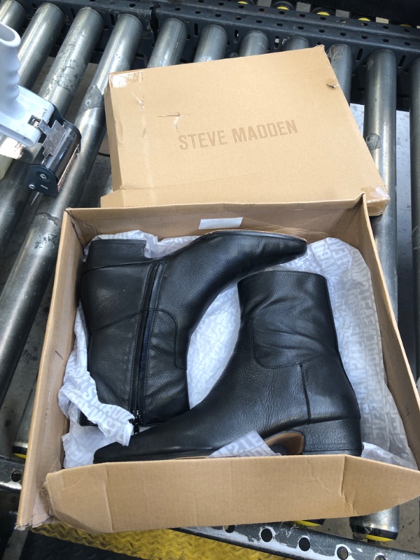 Photo 1 of Steve Madden Women's Dusty Ankle Boot, Black Leather, 7