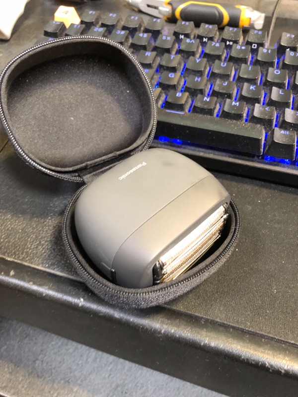 Photo 1 of Panasonic ARC5 Palm-Sized Razor, Handheld Luxury Compact Travel Shaver with 5-Blade Cutting System and USB-C Charging, Wet/Dry - ES-PV3A-K