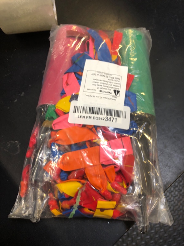 Photo 1 of 100pcs Rocket Balloons with Two Air Pump Colorful Giant Rocket Balloons for Parties