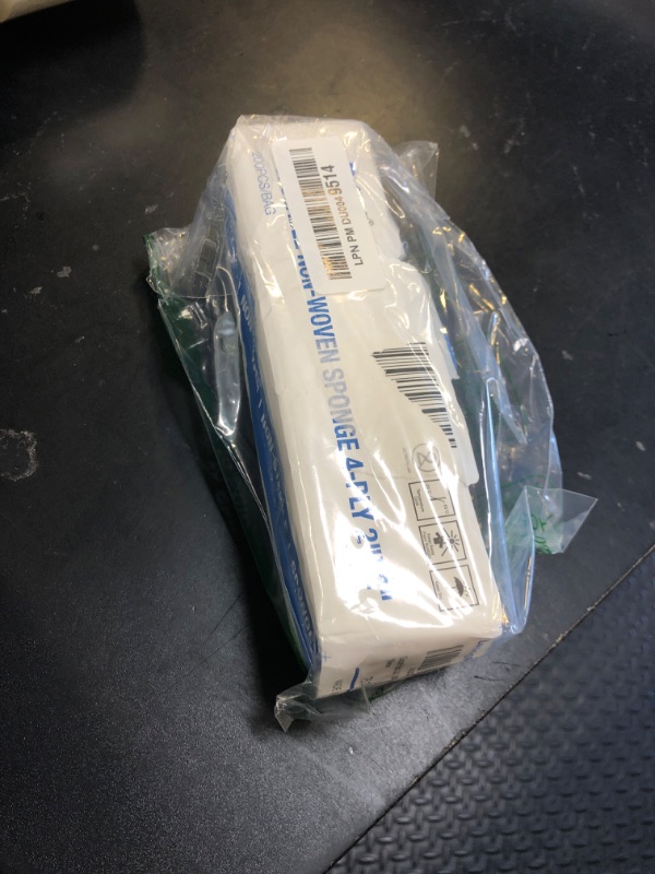 Photo 1 of JMU Gauze Pads 2x2, 4-Ply Non Woven Gauze Sponge, Non Sterile Dental Gauze 200 Pieces All Purpose Gauze Sponges