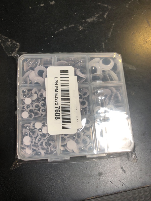 Photo 1 of 560 Pcs Wiggle Googly Eyes with Self-Adhesive, 6mm 8mm 10 mm 12mm 15mm Mixed Packaging (Black and White)