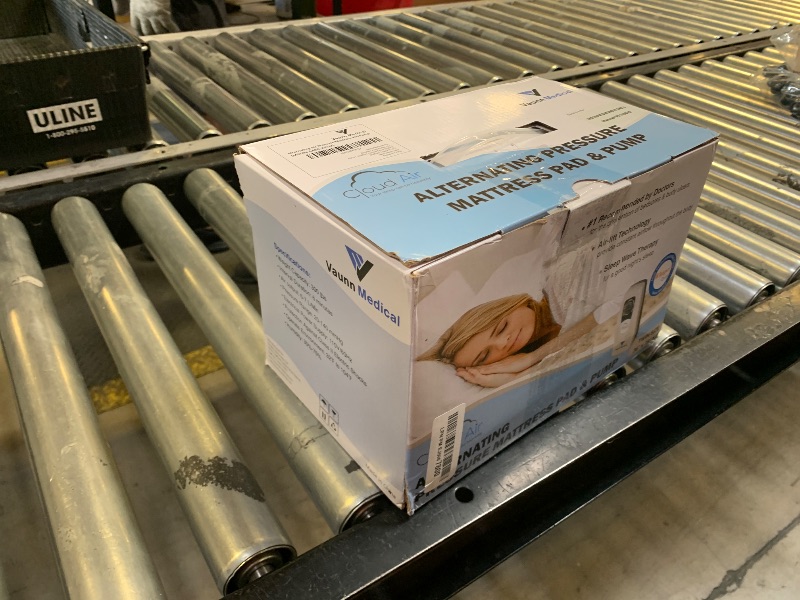 Photo 1 of Vaunn Medical Cloud Air Whisper Quiet Alternating Air Pressure Mattress Topper with Pump Twin Size 36" x 78" x 3"