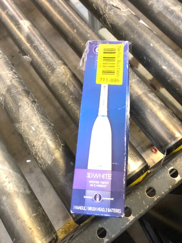 Photo 1 of Oral-B Pro 100 3D White, Battery Powered Electric Toothbrush, White