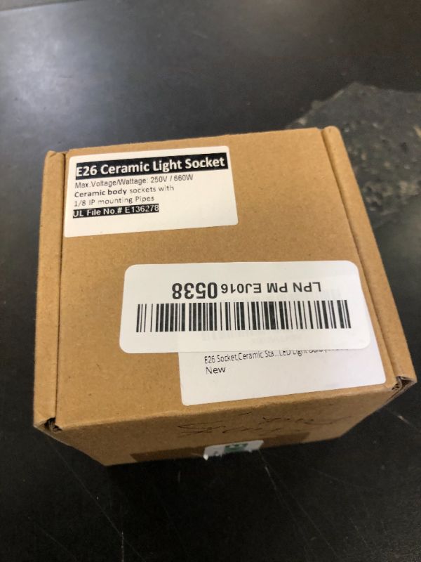 Photo 1 of E26 Light Socket,Standard Medimun Screw Bulb Socket Lamp Holder,Porcelain Light Socket with Screw Fixing for E26 Halogen Incandescent LED Light Bulb