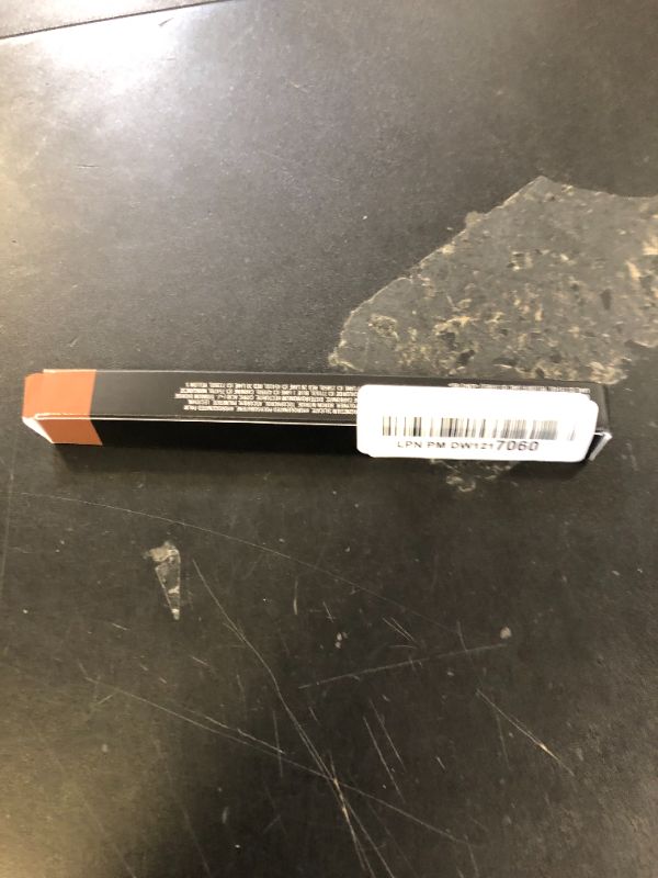 Photo 1 of MAC Lip Pencil Oak by M.A.C