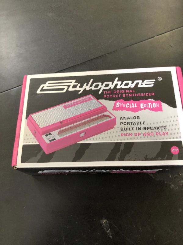 Photo 1 of Stylophone S-1 Including Carry Case