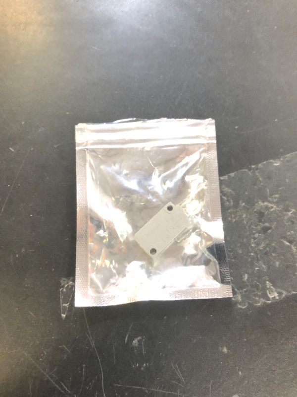 Photo 1 of KW3A 16A 125V/250V Microwave Oven Door Interlock Switch Normally Close (1Pcs)