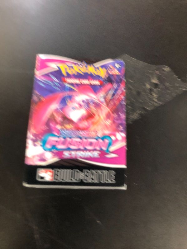 Photo 1 of Pokemon TCG: Sword & Shield Fusion Strike Build and Battle Booster Kit Box Set - 4 Packs, Promos