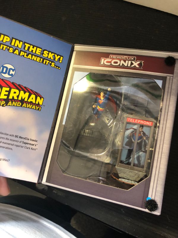 Photo 1 of DC Heroclix Iconix: Superman Up, Up, and Away!