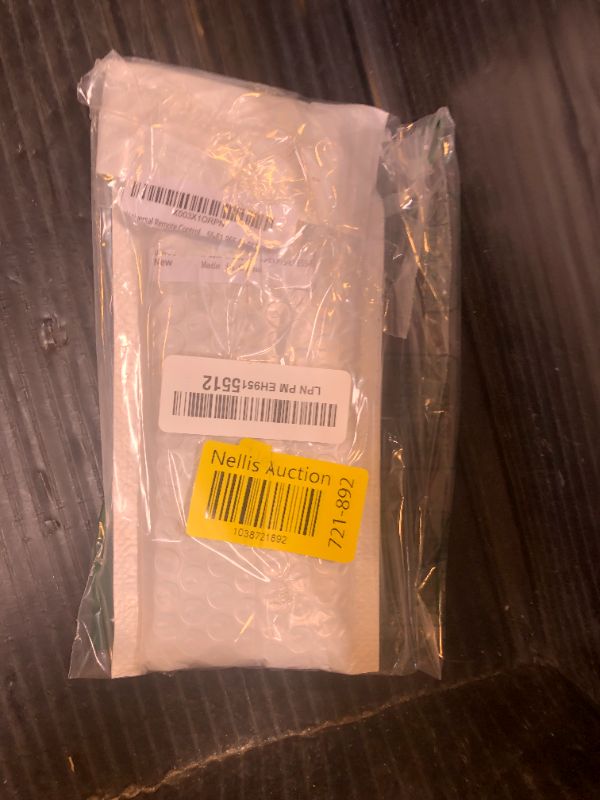 Photo 1 of Universal Remote Control Replacement for Vizio Smart TV E60-E3 D24f-F1 D43f-F1 E43-E2 E75-E1 M55-D0 M50-E1 M50-D1 M558-G1 M557-G0 M65-E0 M658-G1 M657-G0 M75-E1 M70-D3 M70-E3 P55-E1 P65-E1 P75-E1 E55-E