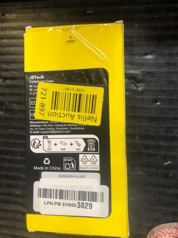 Photo 1 of JETech Case for iPhone 16 6.1-Inch, Non-Yellowing Shockproof Phone Bumper Cover, Anti-Scratch Clear Back (Black)