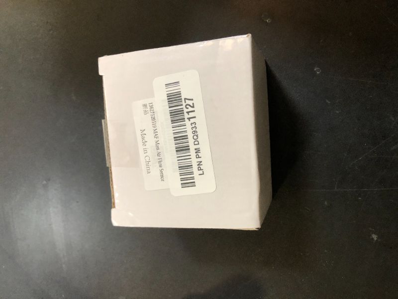 Photo 1 of MAF Mass Air Flow Sensor for 323i 325i 325xi 330i 330xi 525i 525xi 530i 530xi 535i Z4 Replace 13627520519 5WK97502Z MAF1233 74-50049 5S5603