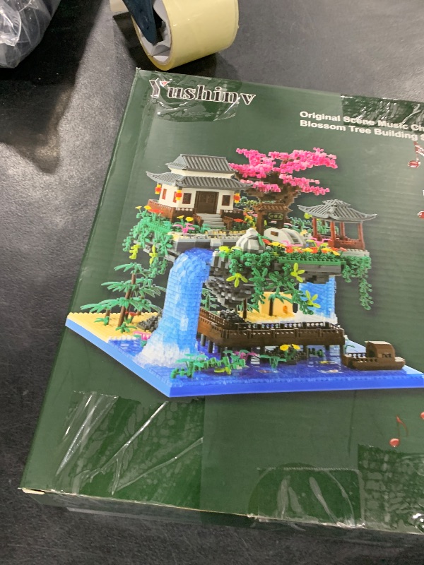 Photo 1 of Cherry Blossom Tree Building Set with Gift Box, Original Music Cherry Blossom Tree House(Type :Symphony), Japanese Sakura Tree House Lights Building Kit?3320 Pcs, Cherry Bonsai Tree Building Set.