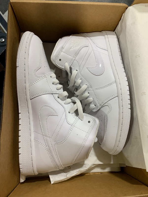 Photo 1 of Nike Women Gymnastics Shoes Sneaker, White, 9