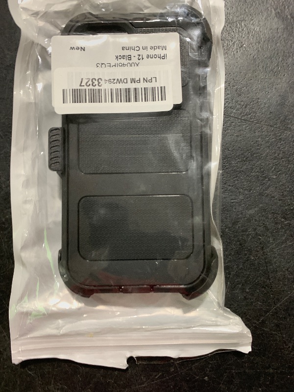 Photo 1 of BLACK PHONE CASE / IPHONE 12