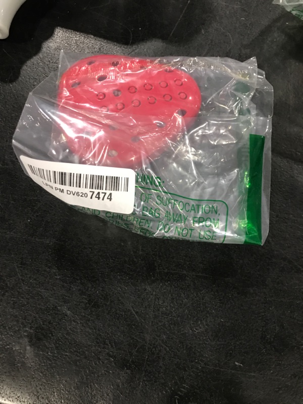 Photo 1 of Frigidaire FRUFVS Pure Fresh Fruit and Veggie Saver Ethylene Absorber