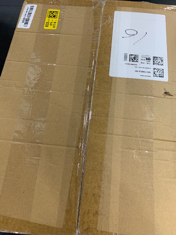 Photo 1 of Goodluck 600 Pieces Gold Disposable Plates for 100 Guests, Plastic Plates for Party, Dinnerware Set of 100 Dinner Plates, 100 Salad Plates, 100 Spoons, 100 Forks, 100 Knives, 100 Cups