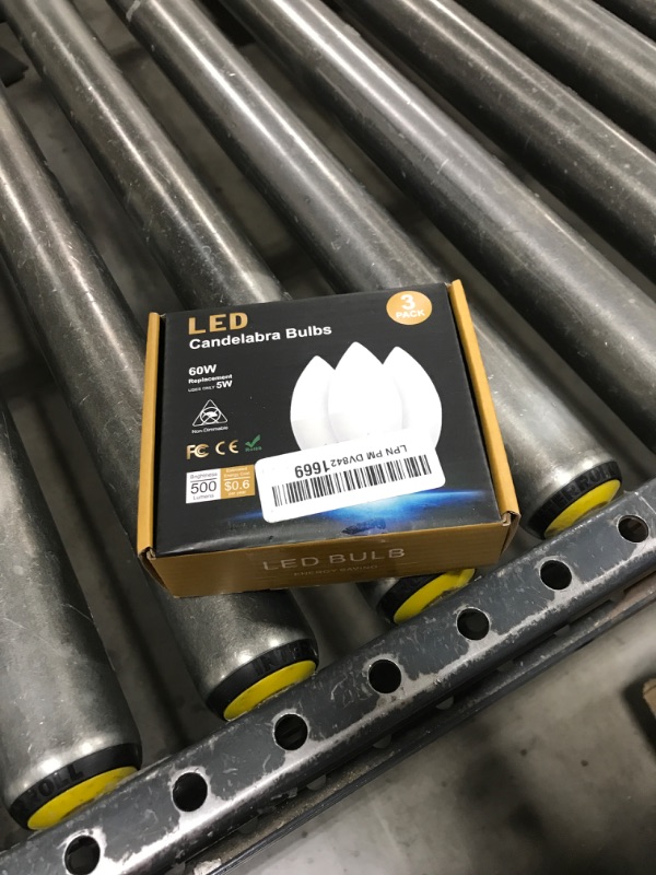 Photo 1 of Sailstar Light Bulbs 60 Watt Equivalent, E12 Candelabra LED Light Bulbs, 3000K White, 500LM Ceiling Fan Light Bulbs, B11 Type B Bulb, Small Base Chandelier Light Bulbs 5W, CRI 85, Non-dimmable, 3 Pack