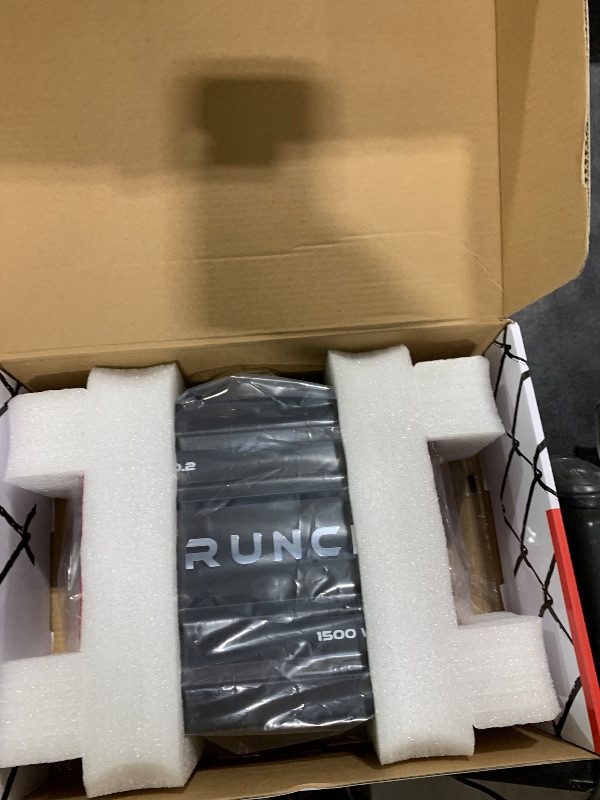 Photo 1 of Crunch Ground Pounder GP-1500.2 1500 Watt 2 Channel Amplifier