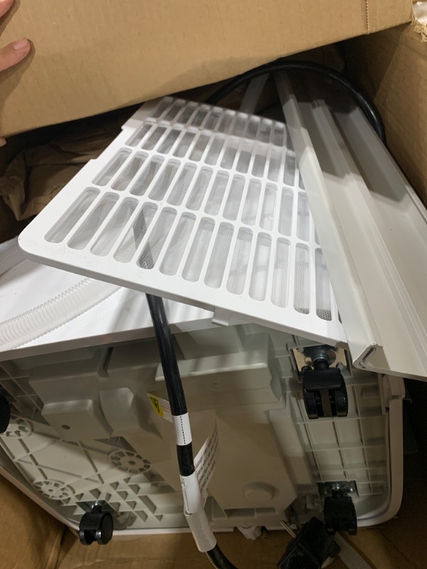 Photo 1 of 14,000 BTU Portable Air Conditioner Cools Up to 700 Sq.Ft, 3-IN-1 Energy Efficient Portable AC Unit with Remote Control & Installation Kits for Large Room, Campervan, Office, Temporary Space