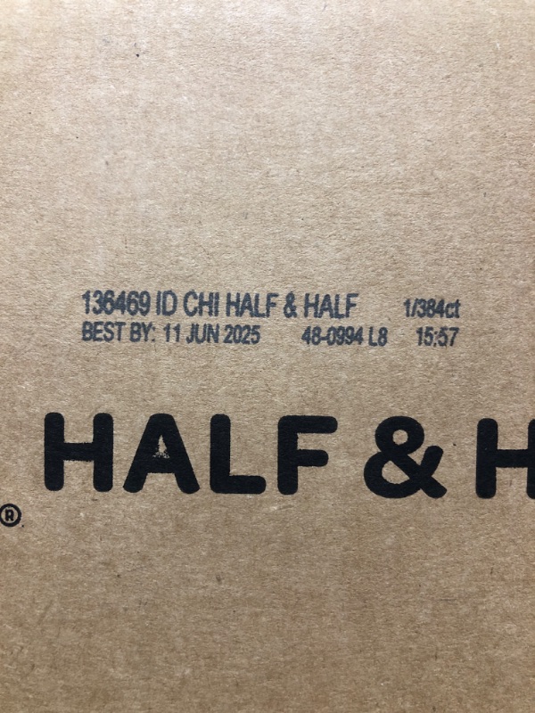 Photo 1 of International Delight Half & Half Coffee Creamer Singles, 384 Count