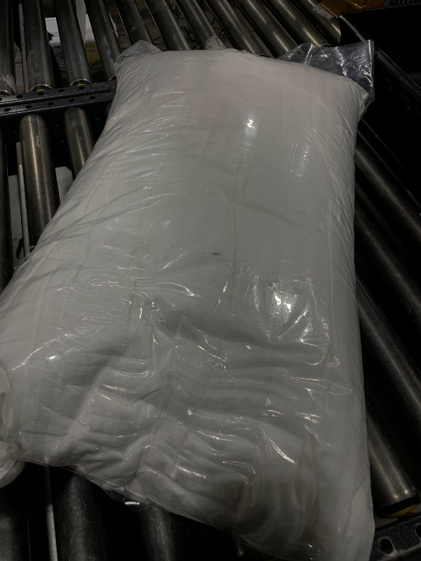 Photo 1 of Beckham Hotel Collection Bed Pillows Standard/Queen Size Set of 2 - Original Down Alternative Pillow for Sleeping - Bedding for Back, Stomach or Side Sleepers