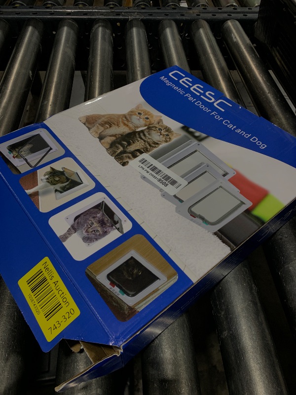 Photo 1 of CEESC Extra Large Cat Door (Outer Size 11"x9.8"), Weatherproof, White, ABS Material, 4-Way Locking Flap for Cats & Dogs up to 25.54 lbs