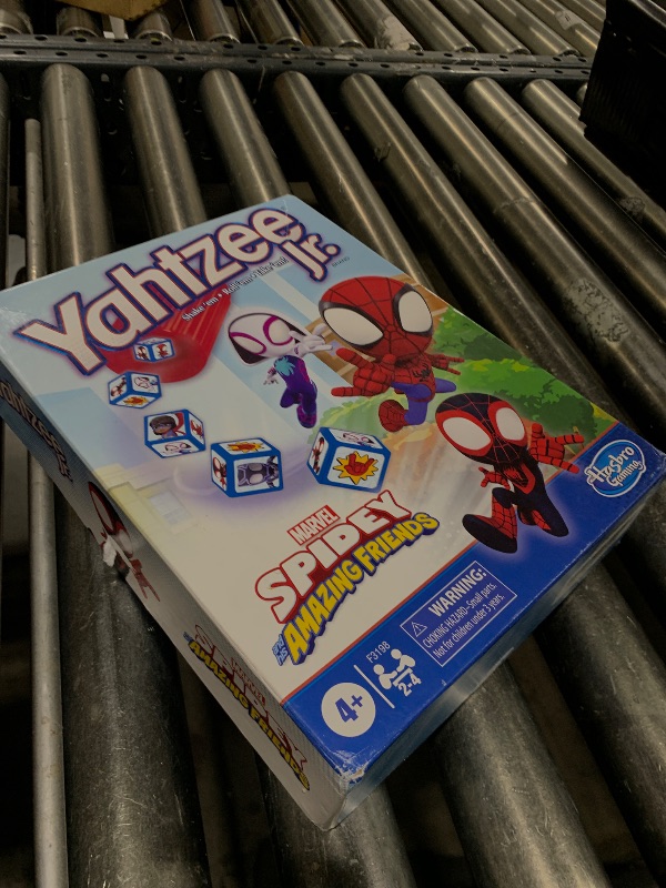 Photo 1 of Hasbro Gaming Spidey and His Amazing Friends Yahtzee Jr.Marvel Edition Board Game for Kids, Ages 4 and Up (Amazon Exclusive)