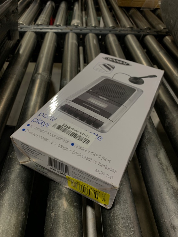 Photo 1 of JENSEN® Cassette Player/Recorder