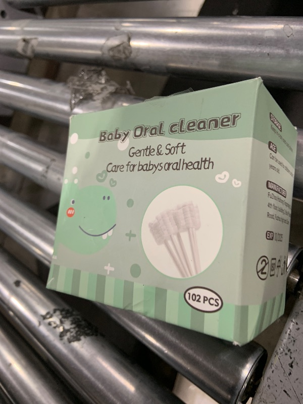 Photo 1 of Baby Oral Cleaner Tongue Cleaner Newborn Tongue Cleaner 0-3 Months Baby Tongue Cleaner Baby Tongue Brush Infant Mouth Cleaner 102Pcs+1 Finger Toothbrush with Cases