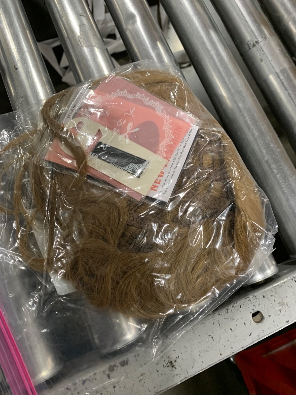 Photo 1 of Edivd Ginger Wig for Kids Children Long Light Brown Wavy Curly Wig Girls Long Ginger Middle Part Wigs Heat Resistant Synthetic Wigs with Cap