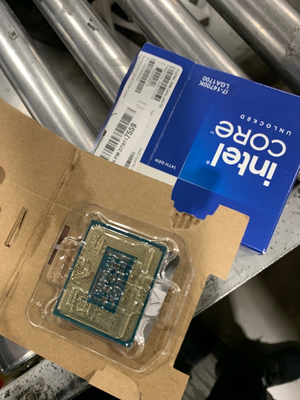 Photo 1 of Intel® Core™ i7-14700K Desktop Processor 20 cores (8 P-cores + 12 E-cores) up to 5.6 GHz