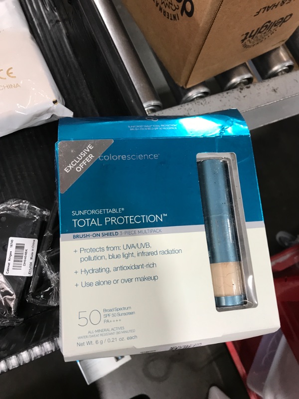 Photo 1 of Colorescience Sunforgettable Total Protection Brush-On Shield SPF 50 Multipack - FAIR
