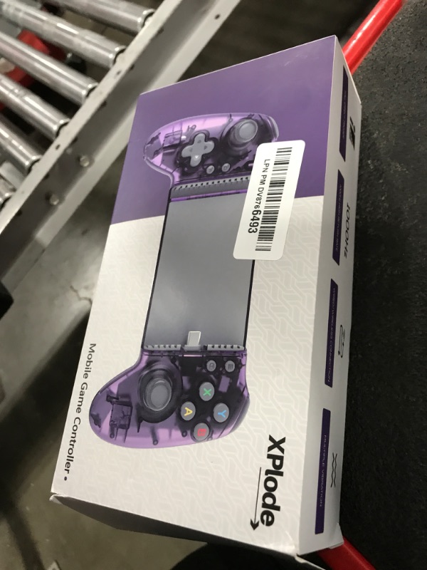Photo 1 of XPlode Type-C Mobile Gaming Controller for Android and iPhone 15/16 Series (USB-C) - Suitable for Cloud Gaming, Call Of Duty, PUBG, Fortnite - Support Xbox Game Pass, Playstation - Phone Controller