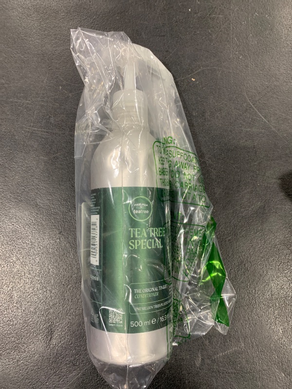 Photo 1 of Tea Tree Special Conditioner Aluminum Bottle, Detangles, Smooths + Softens, For All Hair Types, 16.9 oz