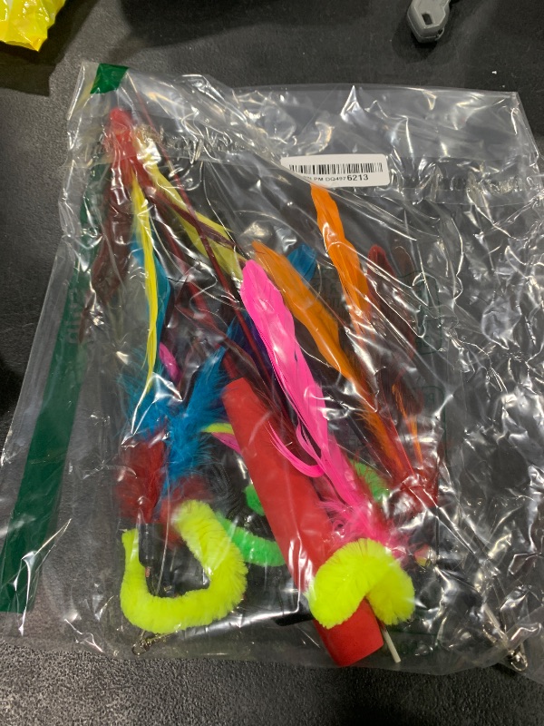 Photo 1 of MeoHui Interactive Cat Toys - Retractable Wand Toy and Feather Toys Refills for Indoor Cats to Chase and Exercise