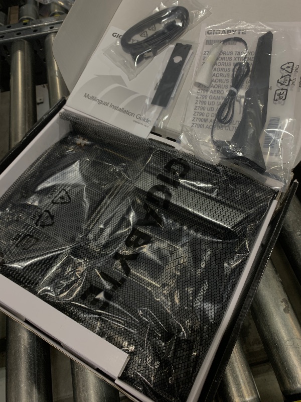 Photo 1 of GIGABYTE Z790 AORUS Elite AX (LGA 1700/ Intel Z790/ ATX/ DDR5/ Quad M.2/ PCIe 5.0/ USB 3.2 Gen2X2 Type-C/Intel WiFi 6E/ 2.5GbE LAN/Q-Flash Plus/PCIe EZ-Latch/Gaming Motherboard)