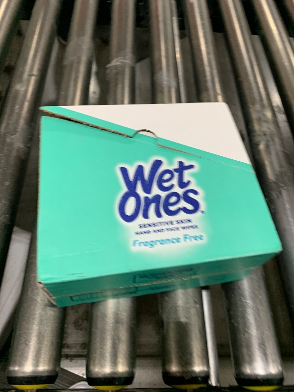 Photo 1 of Wet Ones Sensitive Skin Hands and Face Wipes, 20 Count Travel Pack (Pack of 10)