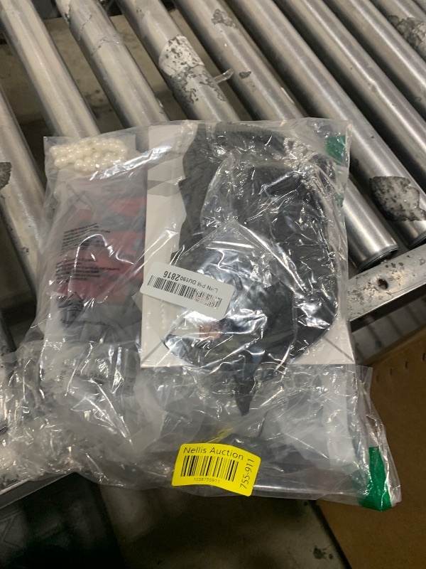 Photo 1 of WILDPARTY 1920S Women Flapper Dress Sequin Dress V Neck Lace Fringed Dress Costume with Roaring 20s Accessories (BlackRed-XXL)