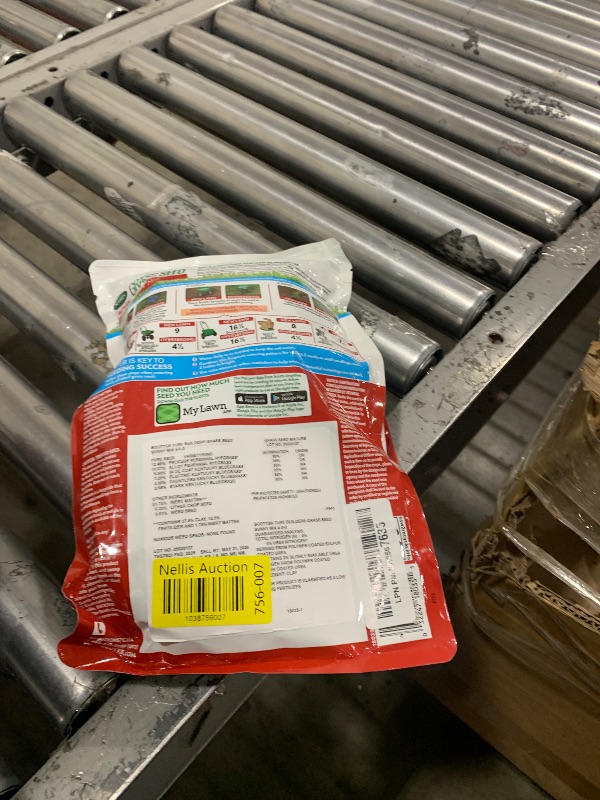 Photo 1 of Scotts Turf Builder Grass Seed Sunny Mix with Fertilizer and Soil Improver, Thrives in Direct Sun, 2.4 lbs.