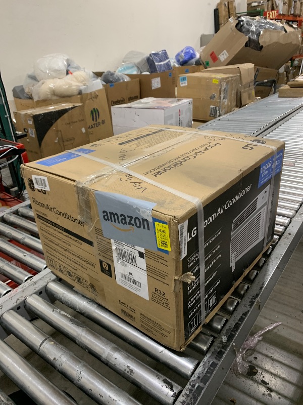 Photo 1 of LG LW1024RD 10,000 Window Air Conditioner, 115V, 450 Sq.Ft. (18' x 25' Room Size), Quiet Operation, Electronic Control with Remote, 3 Cooling & Fan Speeds, Auto Restart, 10000 BTU, White