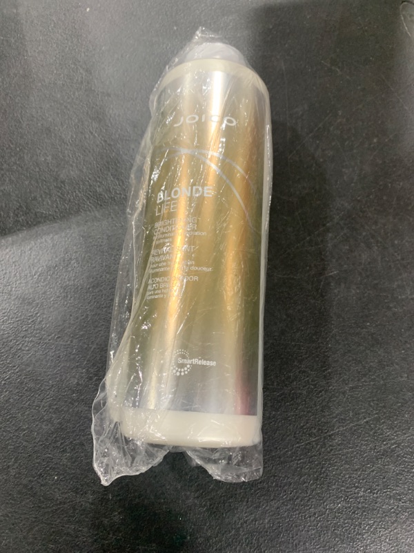 Photo 1 of Joico Blonde Life Brightening Conditioner | For Blonde Hair | Illuminate Hydration & Softness | Add Softness & Smoothness | Sulfate Free | With Monoi & Tamanu Oil | 33.8 Fl Oz