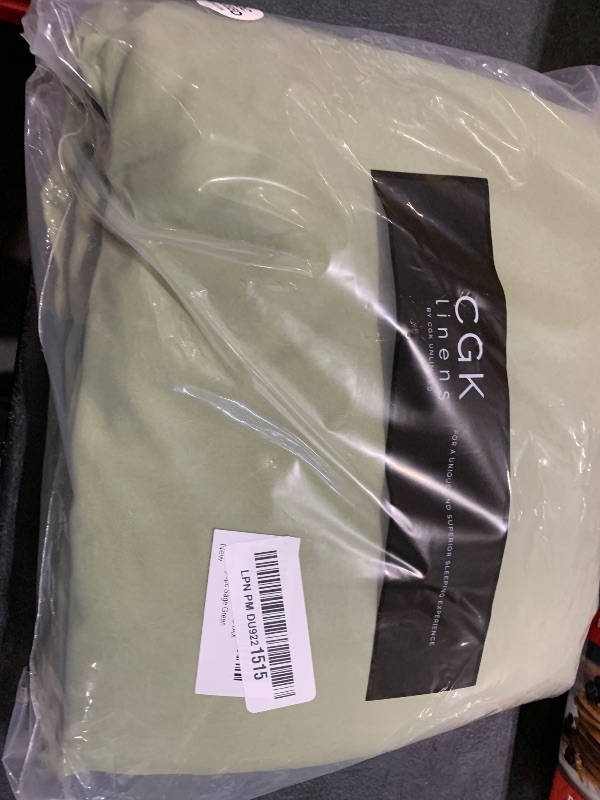 Photo 1 of Split King Size 5 Piece Sheet Set - Comfy Breathable & Cooling Bed Sheets Set - Hotel Luxury Bedding for Women, Men, Kids & Teens - Deep Pockets, Easy-Fit, Soft & Wrinkle Free - Oeko-Tex - Sage Green