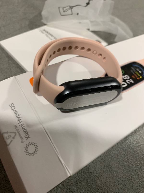 Photo 1 of Xiaomi Smart Band 9 Global Version (2024) 1.62" Amoled Display | 233 mAh Battery | up to 21 Days of Battery Life | Over 150 Workout Modes | BT 5.4 | 50M Water Resistant - Mystic Rose