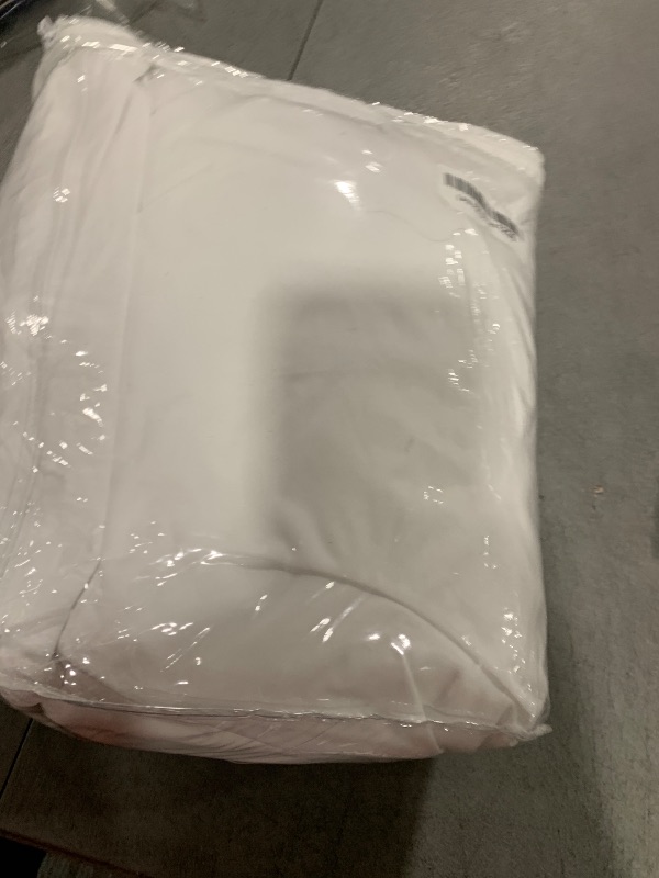 Photo 1 of Super Deep Pocket Mattress Encasement - Cal King - Zippered Bedbug Waterproof Protector for Very Deep Mattresses 20-24 inch Depth