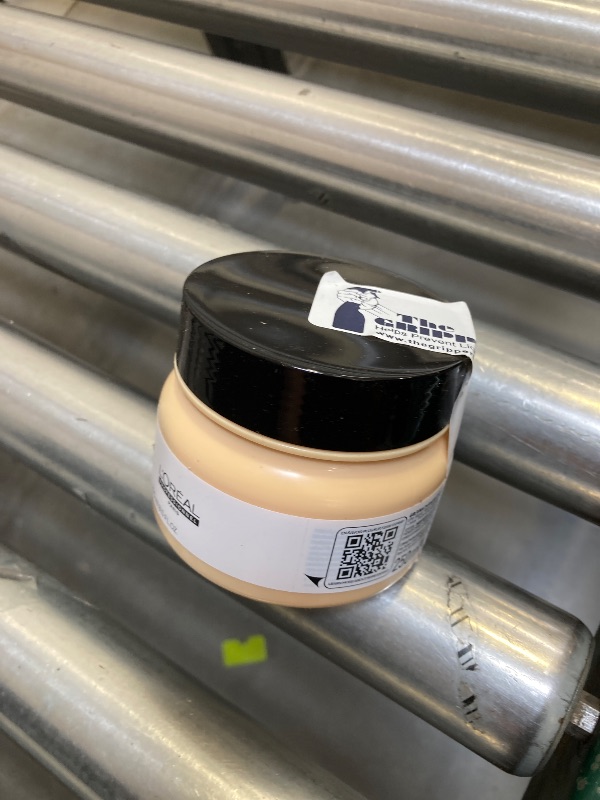 Photo 1 of L’Oréal Professionnel Absolut Repair Molecular Hair Mask - Repairs Damage & Restores Strength For Extremely Dry Damaged Hair, Extra Detangling & Hydration, Peptides Bonder