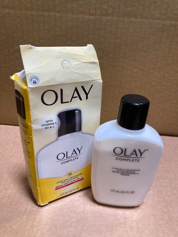 Photo 1 of Olay Face Moisturizer Complete Lotion All Day Daily Facial Moisturizing Lotion SPF 15 for Normal Skin and Hydration, Oil-Free Non-Greasy, 6 Fl Oz 