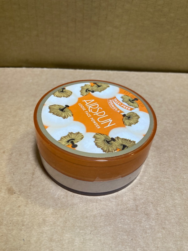 Photo 1 of Airspun Loose Powder Translucent