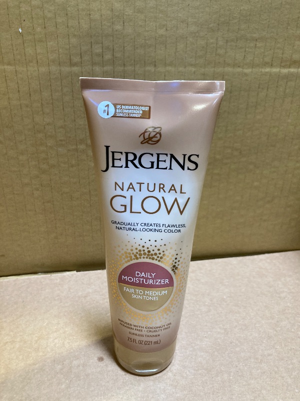 Photo 1 of Jergens Natural Glow Self Tanner Body Lotion, Sunless Tanning, Fair to Medium Skin Tone, Daily Moisturizer with Coconut Oil, Vitamin E and Antioxidants, 7.5 Oz