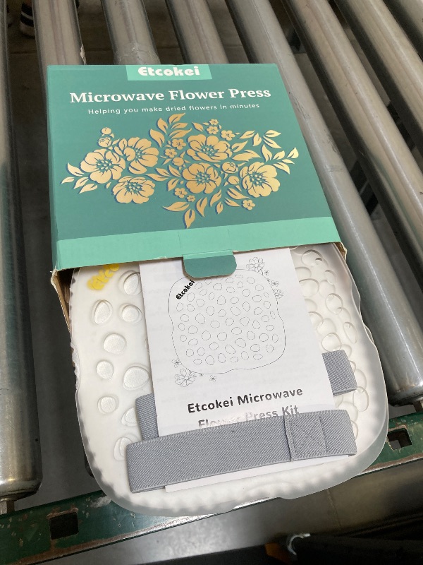 Photo 1 of  Etcokei Microwave Flower Press Kit - 4 Layer Quick Flower Pressing Tool, Great for Resin Arts, Scrapbooking, Nail Craft & DIY Arts - Adults & Kids 